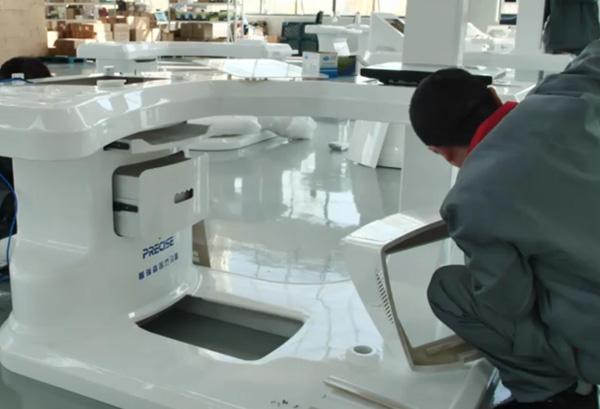 ɽ�|����ɭ�����w�zһ�w�C���̎����b�{(di��o)ԇ