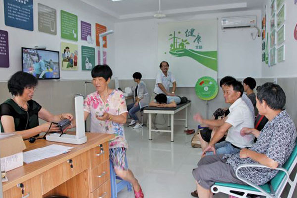 ����С�݌���(sh��)�F(xi��n)ȫ�񽡿��������w�(y��n)